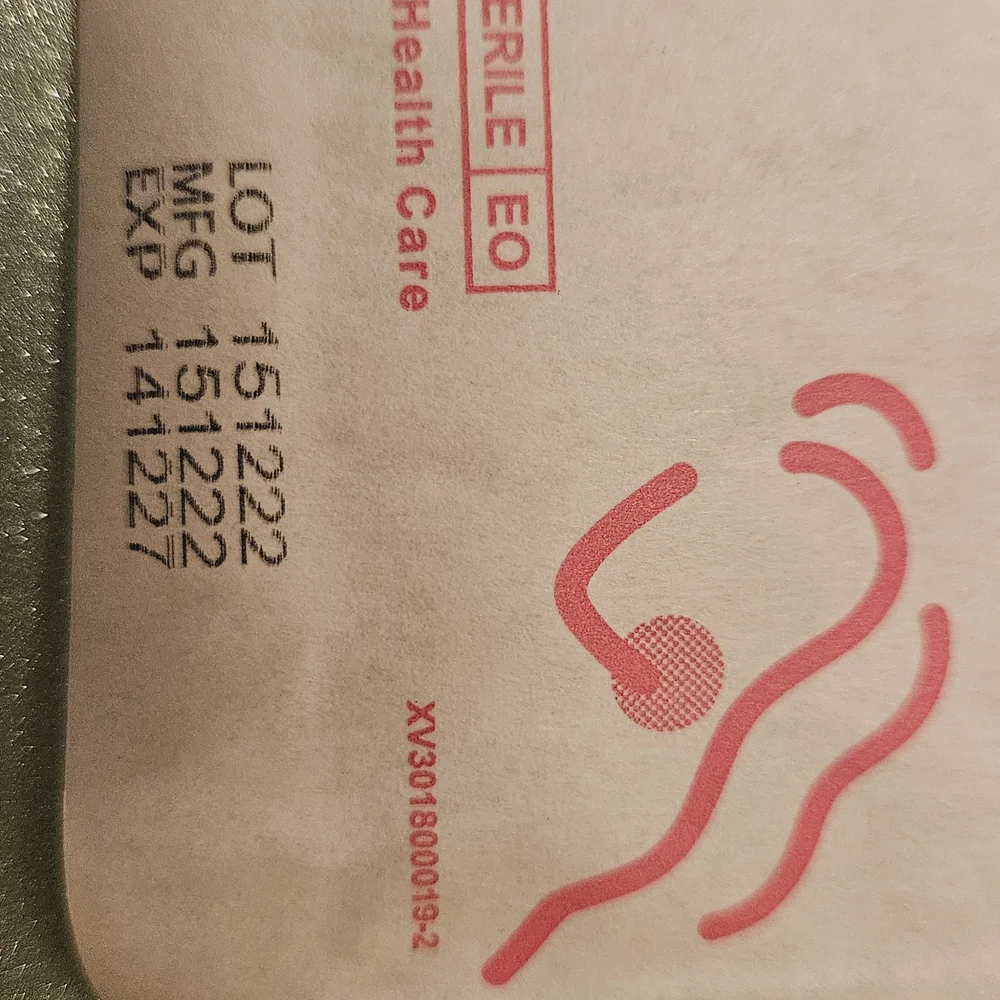 Acne Patch - Cream - Picture 4 of 11